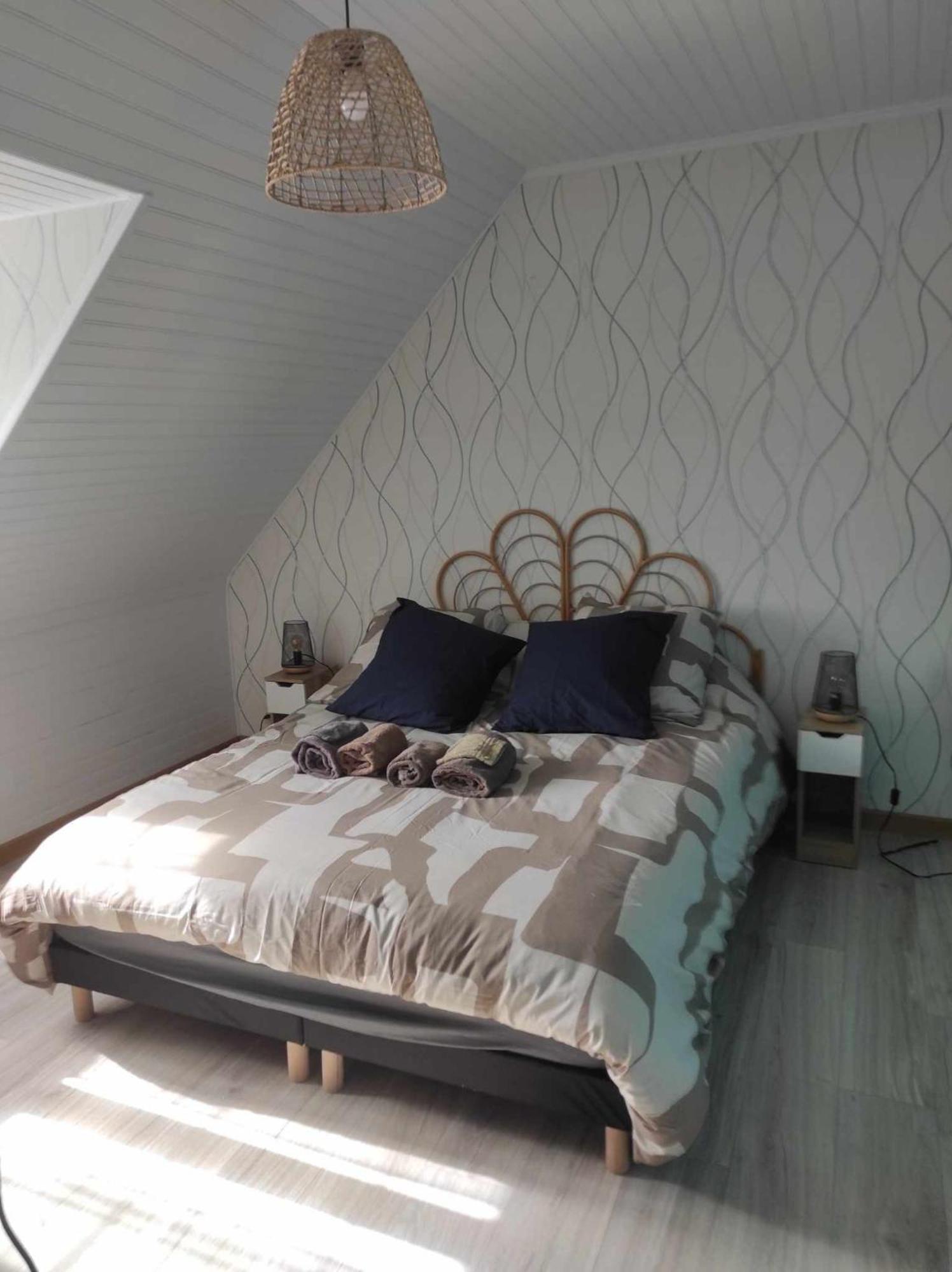 Fee Morgane - Chambres Saint-Coulomb Buitenkant foto